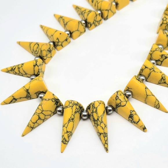 Eddie Borgo RARE Yellow and Black Resin Spike Choker Collar with Silver Beads - Picture 3 of 11